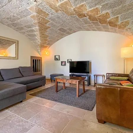 Feriehus Maison De Village Avec Piscine